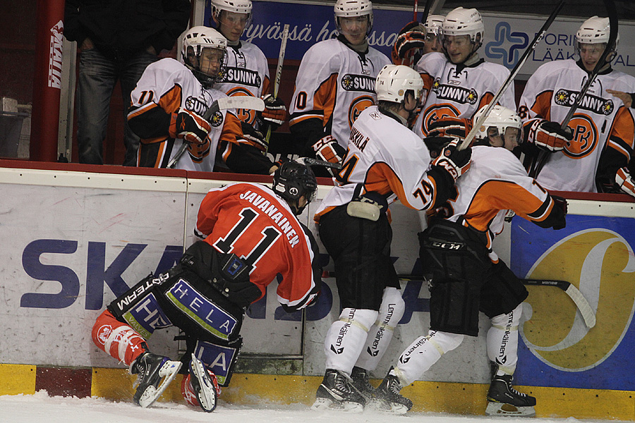 15.9.2012 - (Ässät A-HPK A)