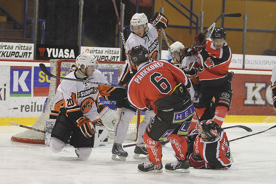 15.9.2012 - (Ässät A-HPK A)