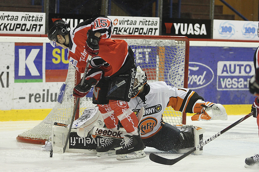 15.9.2012 - (Ässät A-HPK A)