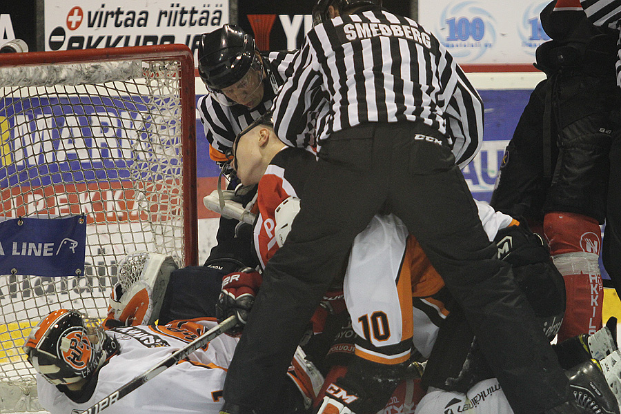 15.9.2012 - (Ässät A-HPK A)