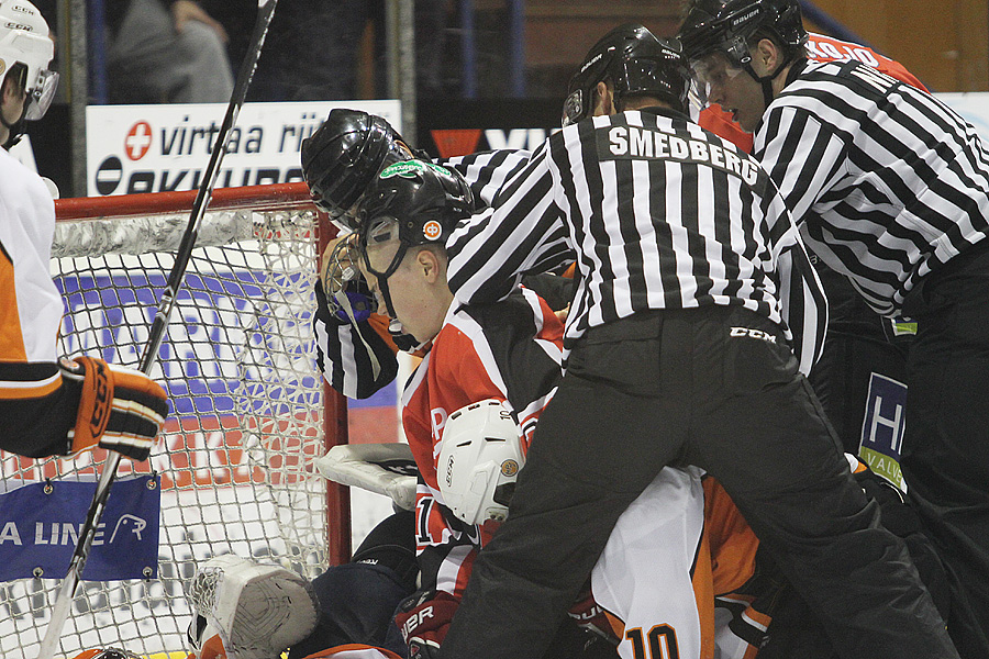 15.9.2012 - (Ässät A-HPK A)