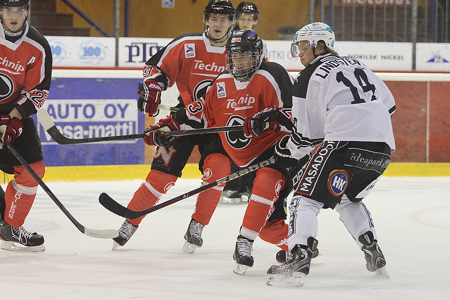 22.9.2012 - (Ässät A-TPS A)