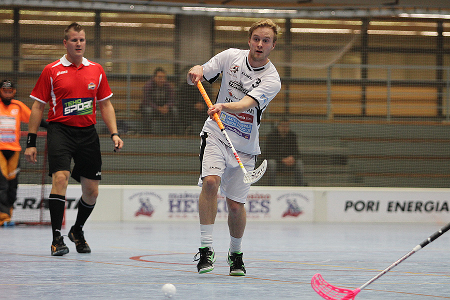 26.9.2012 - (Karhut-Steelers)