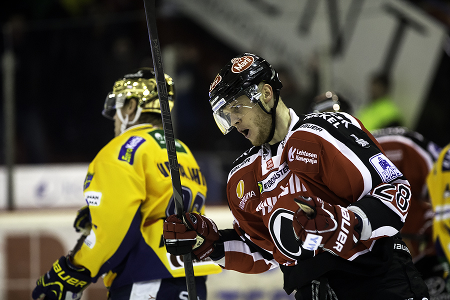 4.1.2014 - (Ässät-Lukko)