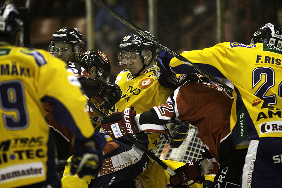 4.1.2014 - (Ässät-Lukko)