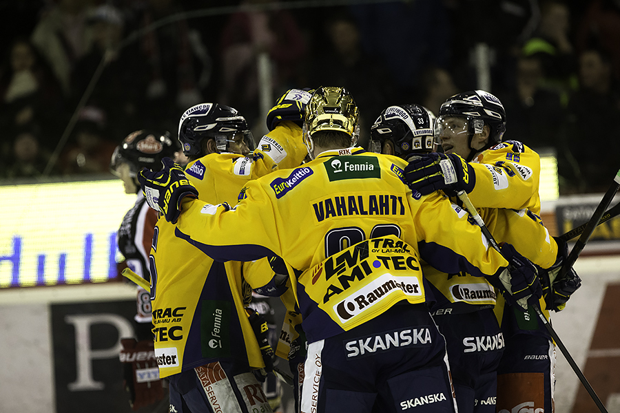 4.1.2014 - (Ässät-Lukko)