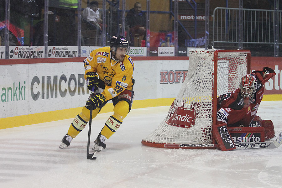 10.10.2014 - (Ässät-Lukko)