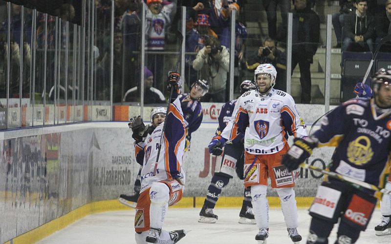 7.4.2014 - (Lukko-Tappara)