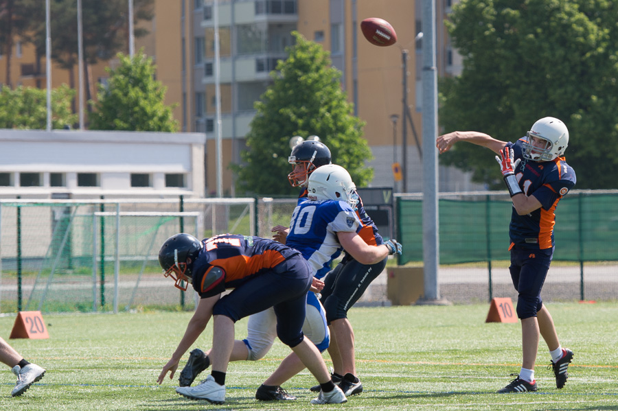 8.6.2014 - (U19 7vs7 Bears-Saints)