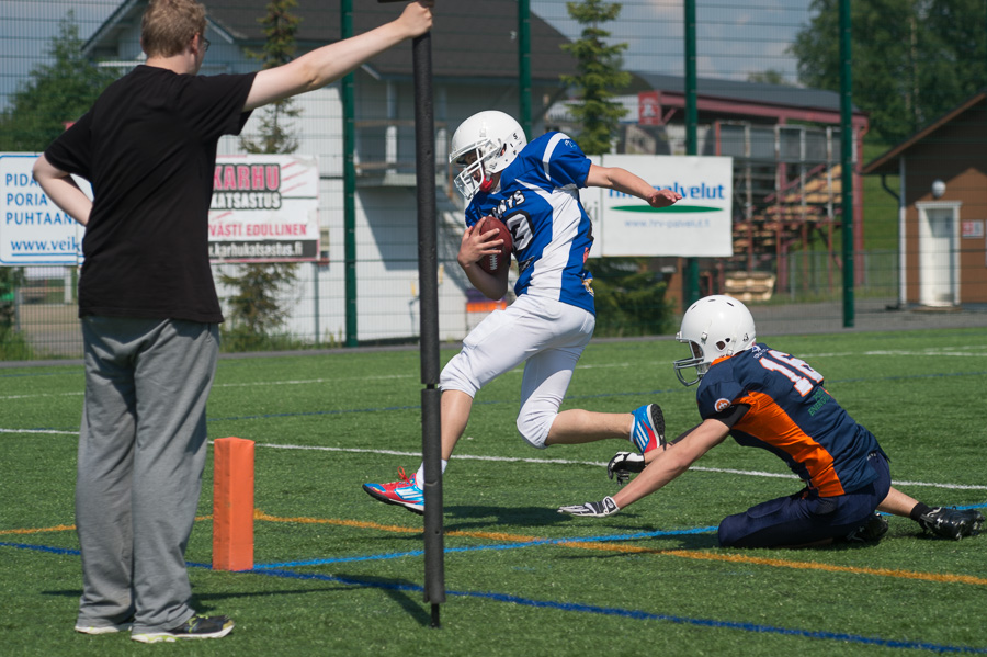 8.6.2014 - (U19 7vs7 Bears-Saints)