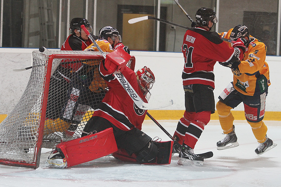 15.8.2014 - (Ässät-Lukko)