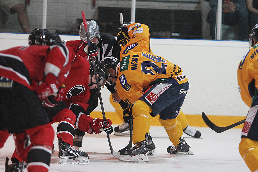 15.8.2014 - (Ässät-Lukko)