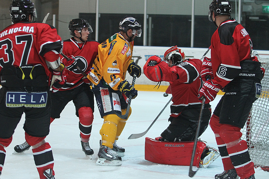 15.8.2014 - (Ässät-Lukko)