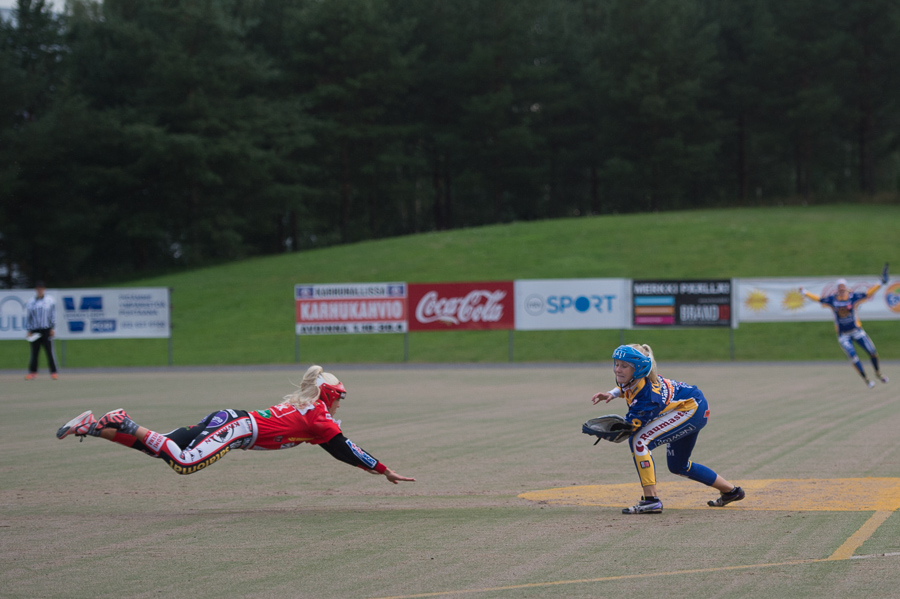 21.8.2014 - (Pesäkarhut N-Rauman Lukko N)