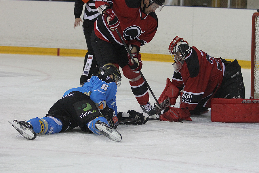 23.8.2014 - (Ässät-Pelicans)