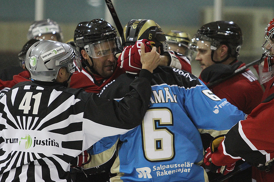 23.8.2014 - (Ässät-Pelicans)