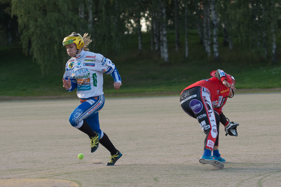 28.8.2014 - (Pesäkarhut N-Lapuan Virkiä N)