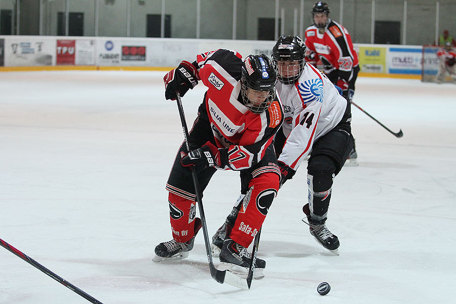 14.9.2014 - (Ässät B-JYP B)