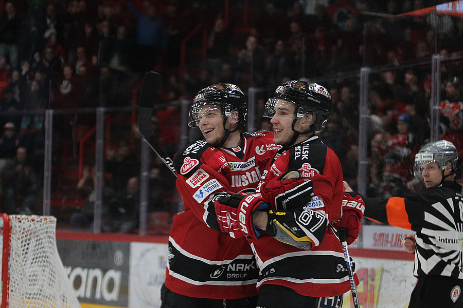 10.10.2015 - (Ässät-HPK)