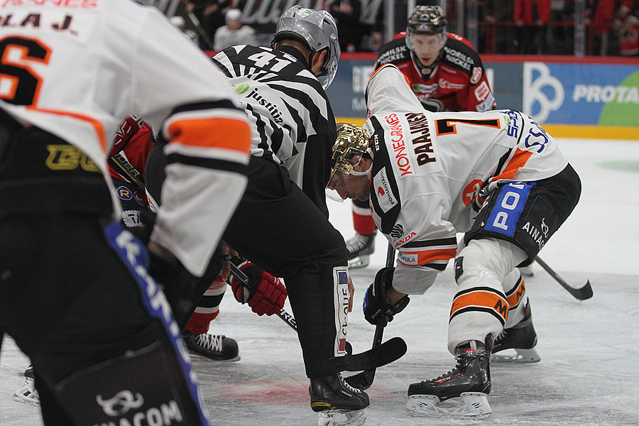 10.10.2015 - (Ässät-HPK)