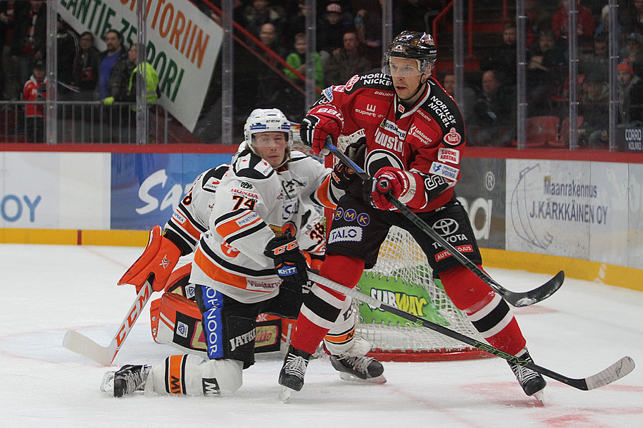 10.10.2015 - (Ässät-HPK)