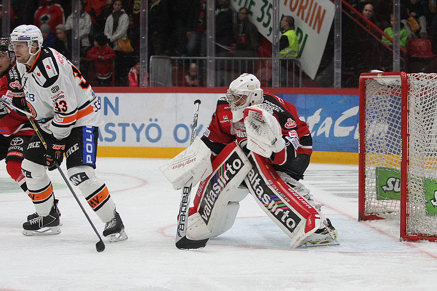 10.10.2015 - (Ässät-HPK)