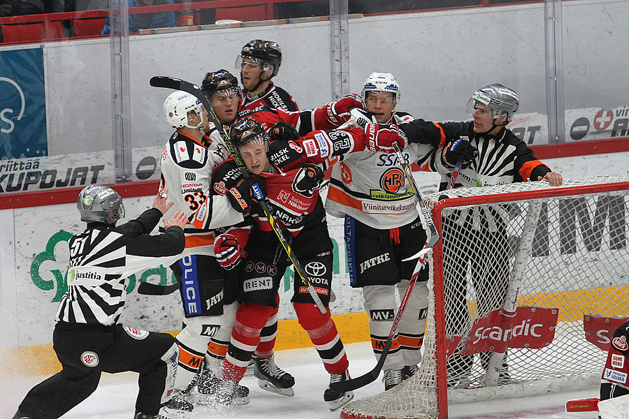 10.10.2015 - (Ässät-HPK)