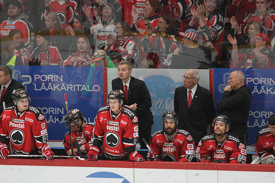 10.10.2015 - (Ässät-HPK)