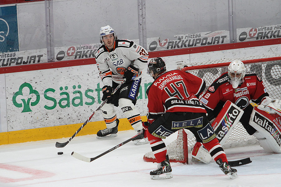 10.10.2015 - (Ässät-HPK)