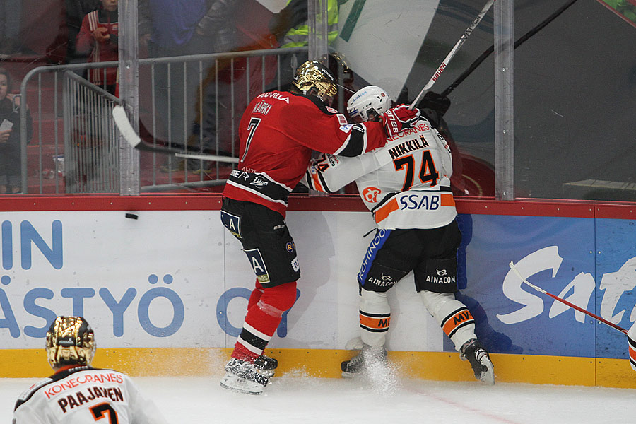 10.10.2015 - (Ässät-HPK)