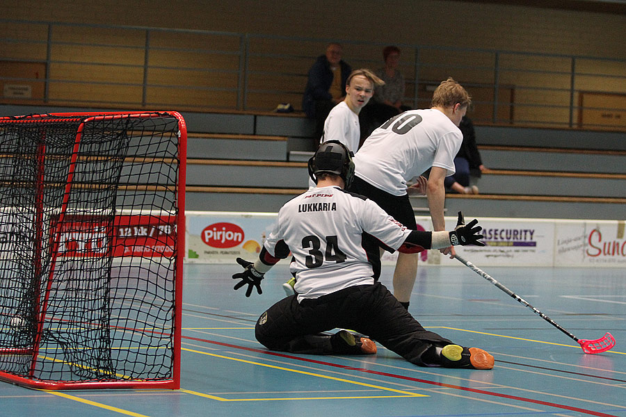 17.10.2015 - (Karhut B-OFBC B)