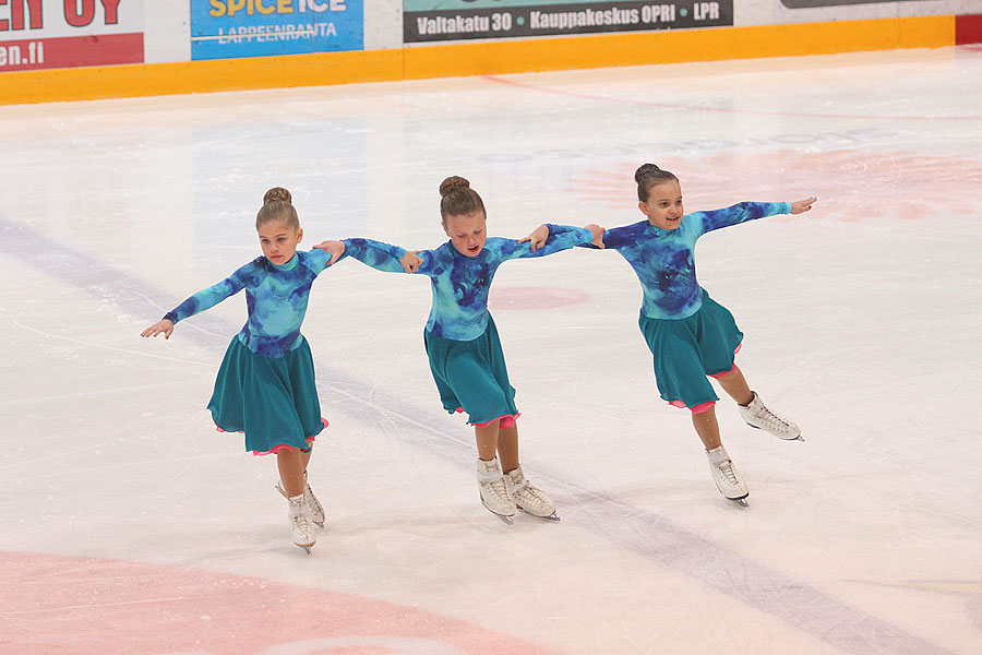 21.11.2015 - Muodostelmaluistelu, Lappeenranta