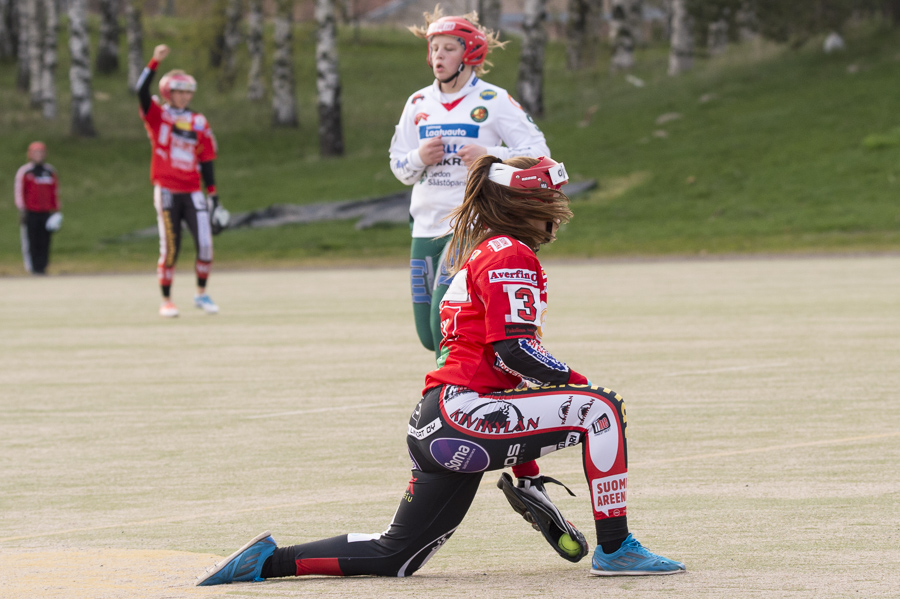 5.5.2015 - (PK-LP B-tytöt)