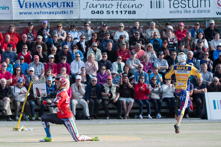 14.7.2015 - (Pesäkarhut N-Lukko N)