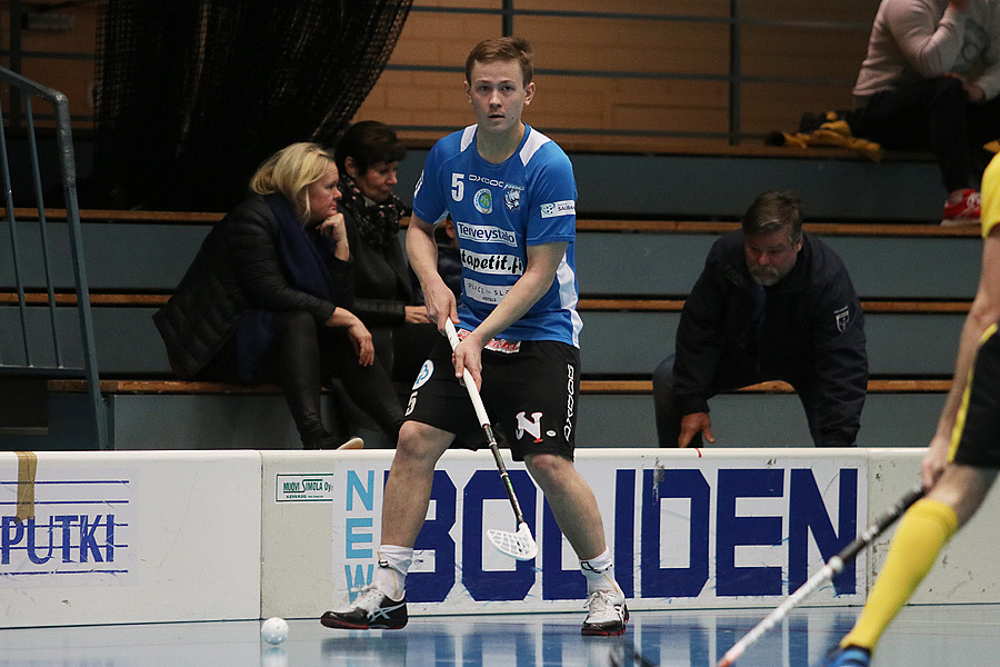 2.12.2018 - (Karhut A-SC Hawks A)