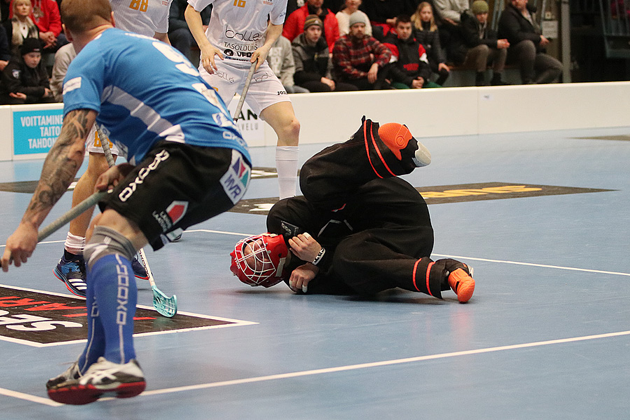 10.2.2019 - (Karhut-Steelers)