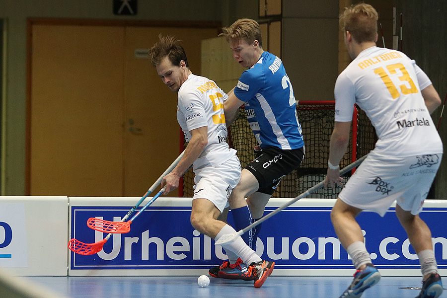 17.3.2019 - (Karhut-Steelers)