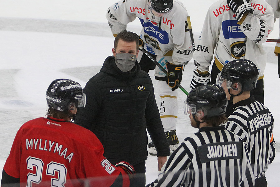 14.11.2020 - (Ässät A-Kärpät A)