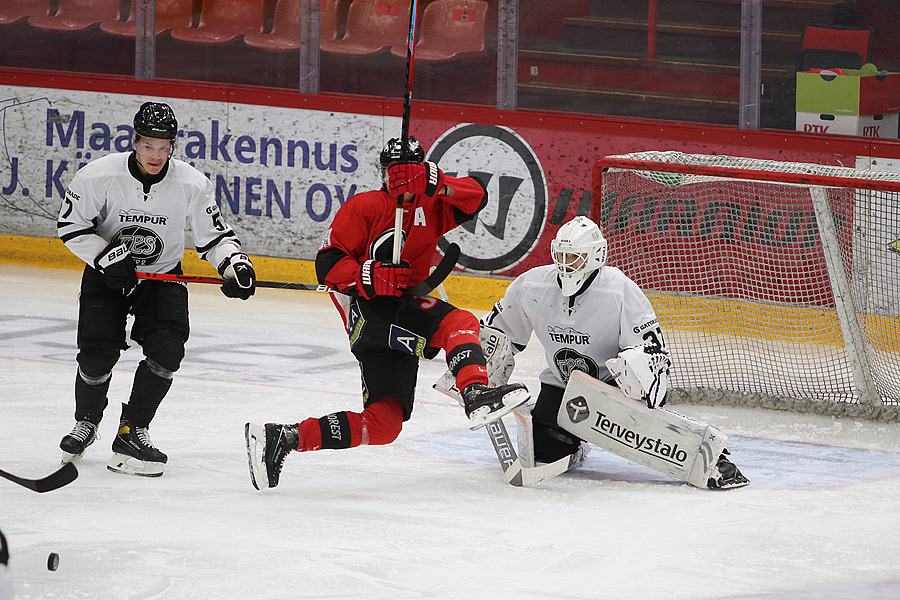 20.11.2020 - (Ässät A-TPS A)