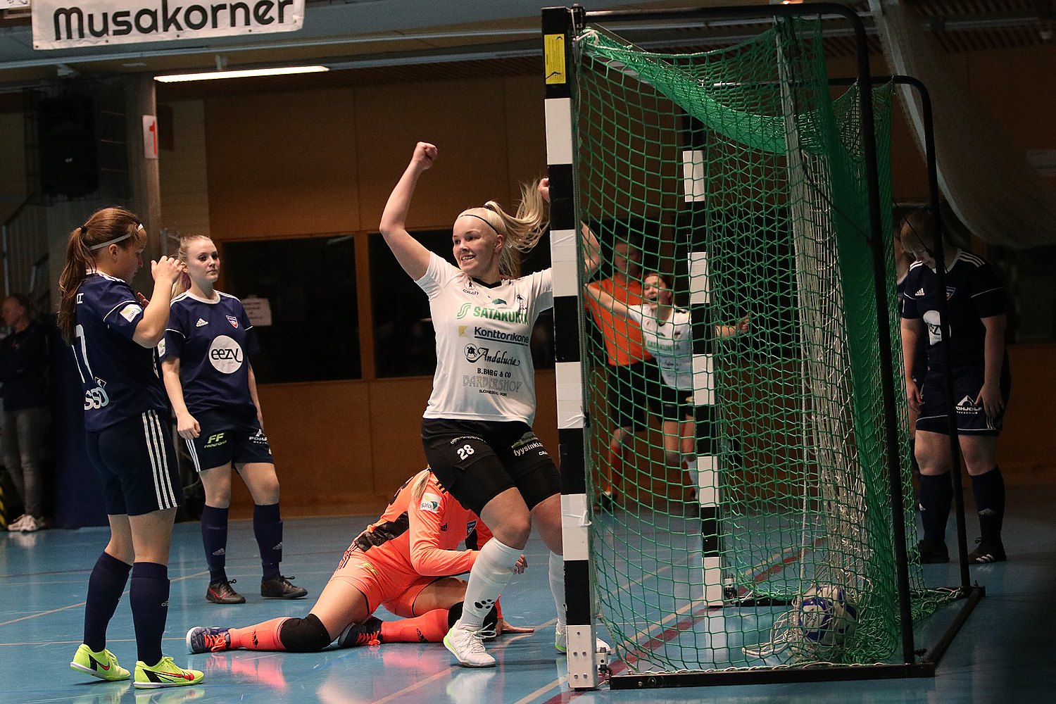 27.11.2021 - (MuSa N-FC Halikko N)