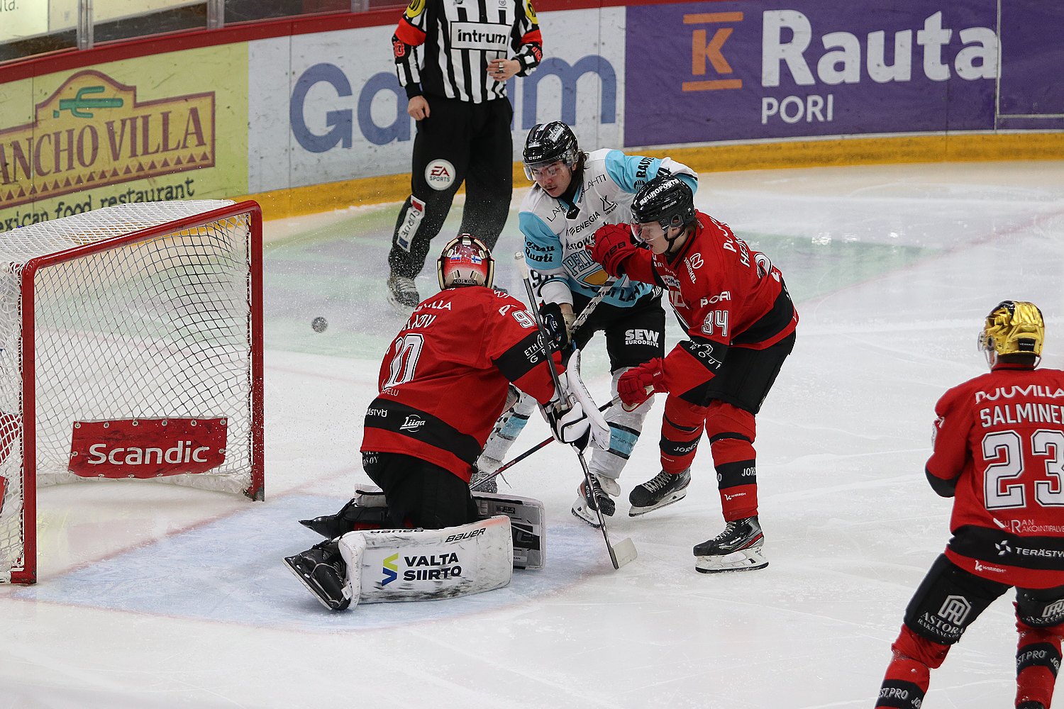 11.12.2021 - (Ässät-Pelicans)
