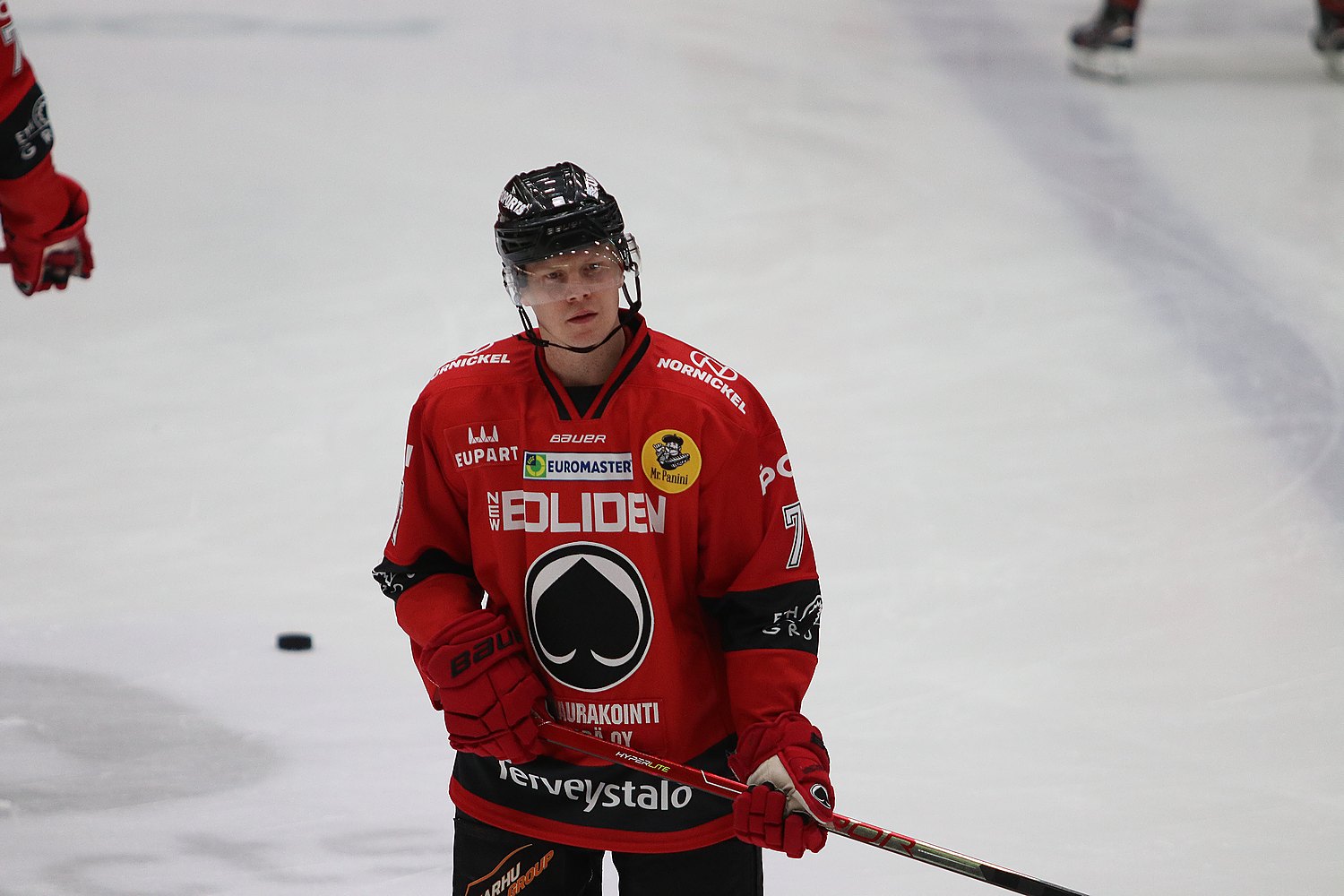 26.12.2021 - (Ässät-TPS)