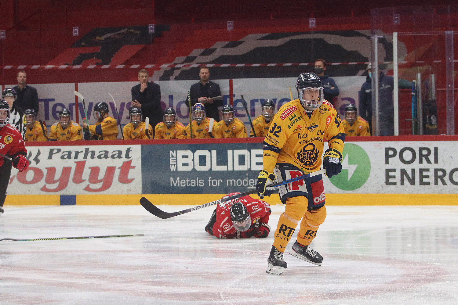 12.3.2021 - (Ässät-Lukko)