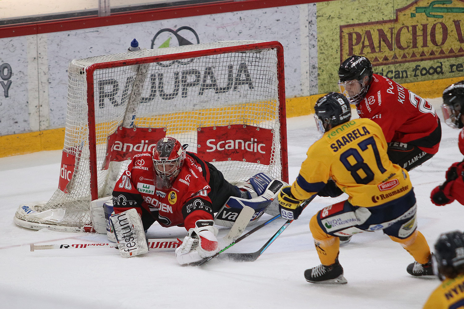 12.3.2021 - (Ässät-Lukko)