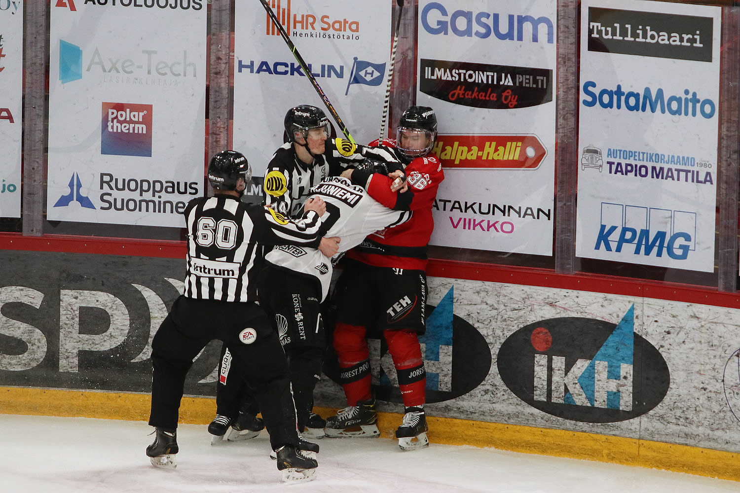 20.3.2021 - (Ässät-TPS)