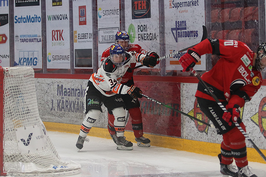 3.3.2021 - (Ässät-HPK)