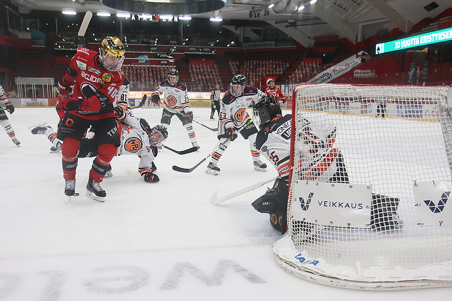 3.3.2021 - (Ässät-HPK)