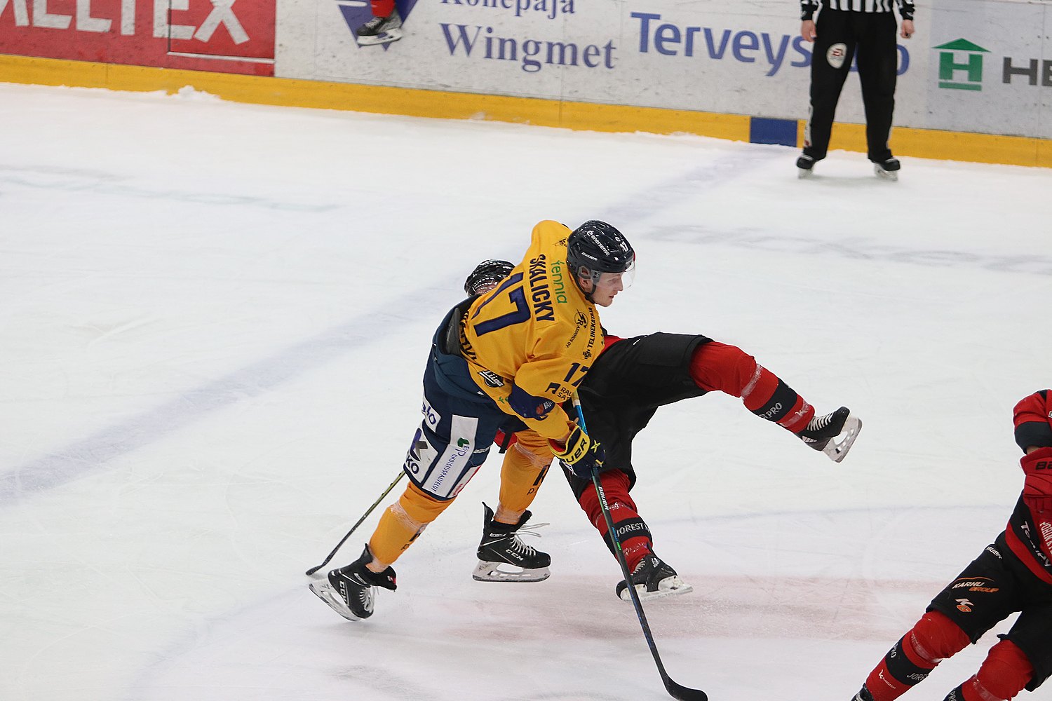 22.1.2022 - (Ässät-Lukko)