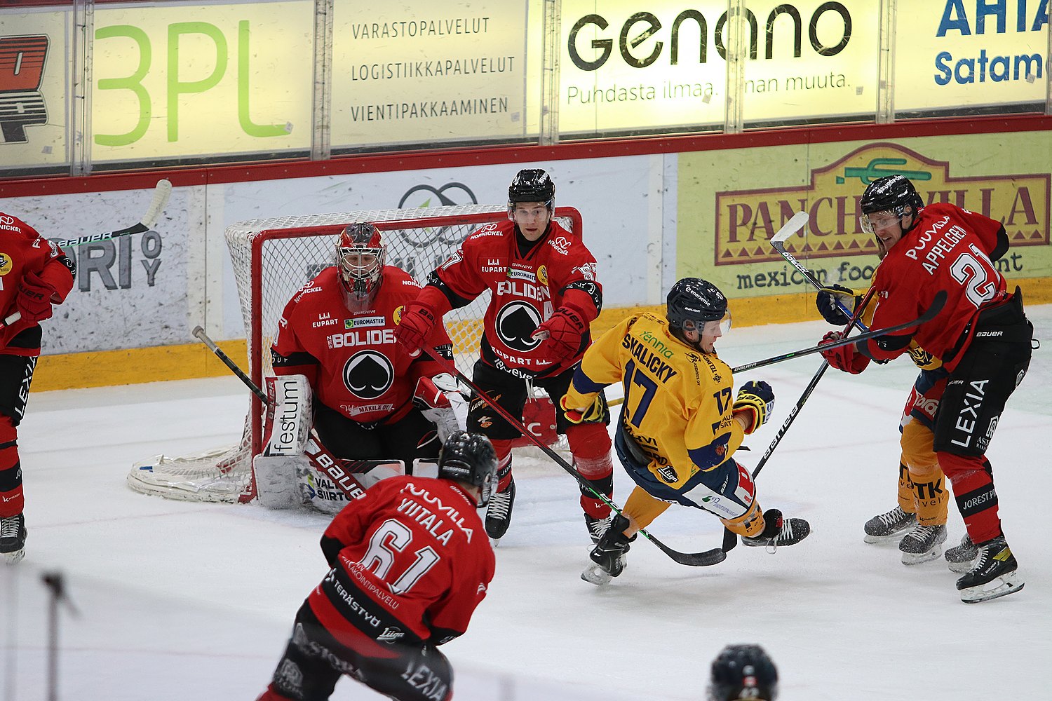 22.1.2022 - (Ässät-Lukko)