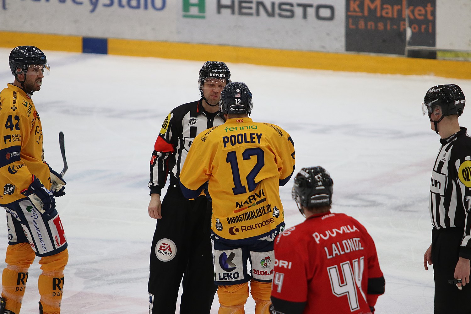 22.1.2022 - (Ässät-Lukko)